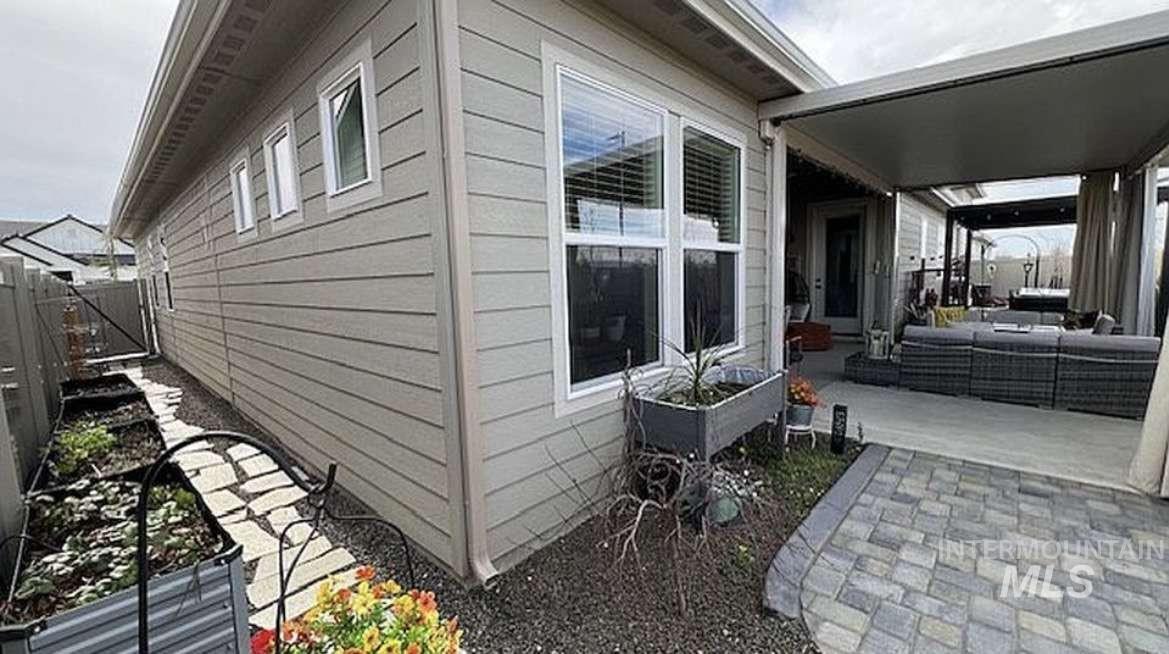 8834 E Snow Drop St, Nampa, Idaho 83687, 3 Bedrooms, 2 Bathrooms, Residential For Sale, Price $689,900,MLS 98980705