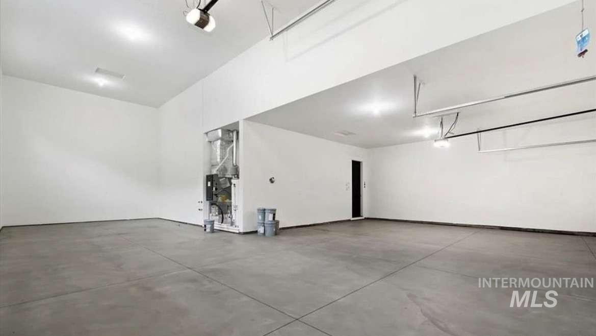 8834 E Snow Drop St, Nampa, Idaho 83687, 3 Bedrooms, 2 Bathrooms, Residential For Sale, Price $689,900,MLS 98980705