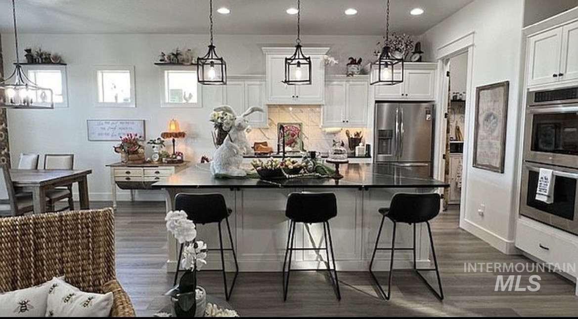 8834 E Snow Drop St, Nampa, Idaho 83687, 3 Bedrooms, 2 Bathrooms, Residential For Sale, Price $689,900,MLS 98980705