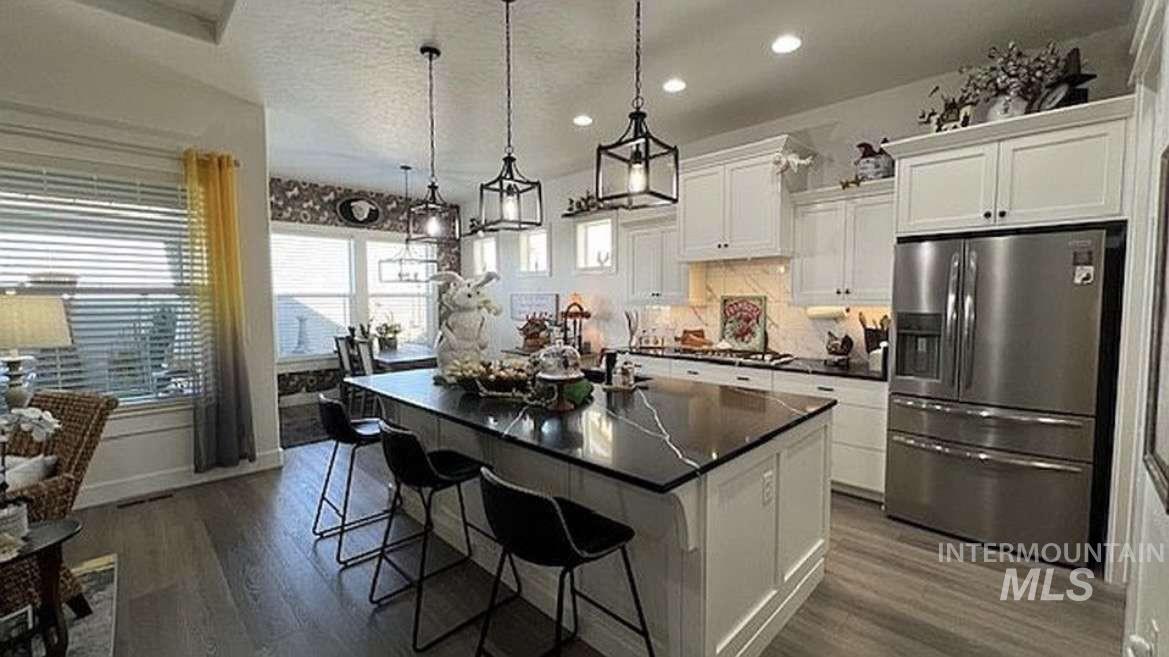 8834 E Snow Drop St, Nampa, Idaho 83687, 3 Bedrooms, 2 Bathrooms, Residential For Sale, Price $689,900,MLS 98980705