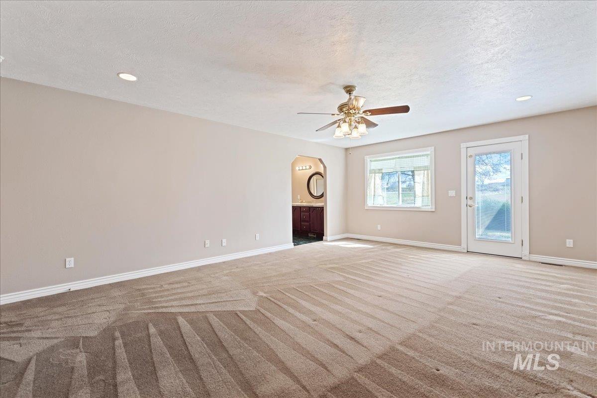 2393 NE 21st St, Payette, Idaho 83661, 4 Bedrooms, 2 Bathrooms, Residential For Sale, Price $855,000,MLS 98980707