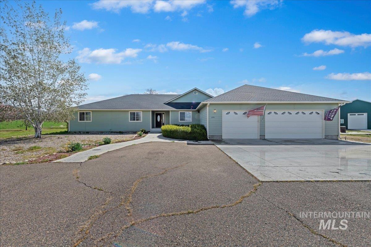 2393 NE 21st St, Payette, Idaho 83661, 4 Bedrooms, 2 Bathrooms, Residential For Sale, Price $855,000,MLS 98980707