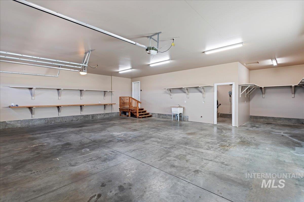 2393 NE 21st St, Payette, Idaho 83661, 4 Bedrooms, 2 Bathrooms, Residential For Sale, Price $855,000,MLS 98980707