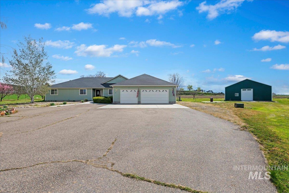 2393 NE 21st St, Payette, Idaho 83661, 4 Bedrooms, 2 Bathrooms, Residential For Sale, Price $855,000,MLS 98980707