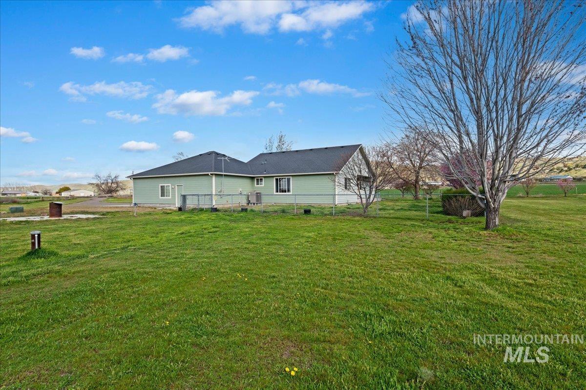 2393 NE 21st St, Payette, Idaho 83661, 4 Bedrooms, 2 Bathrooms, Residential For Sale, Price $855,000,MLS 98980707