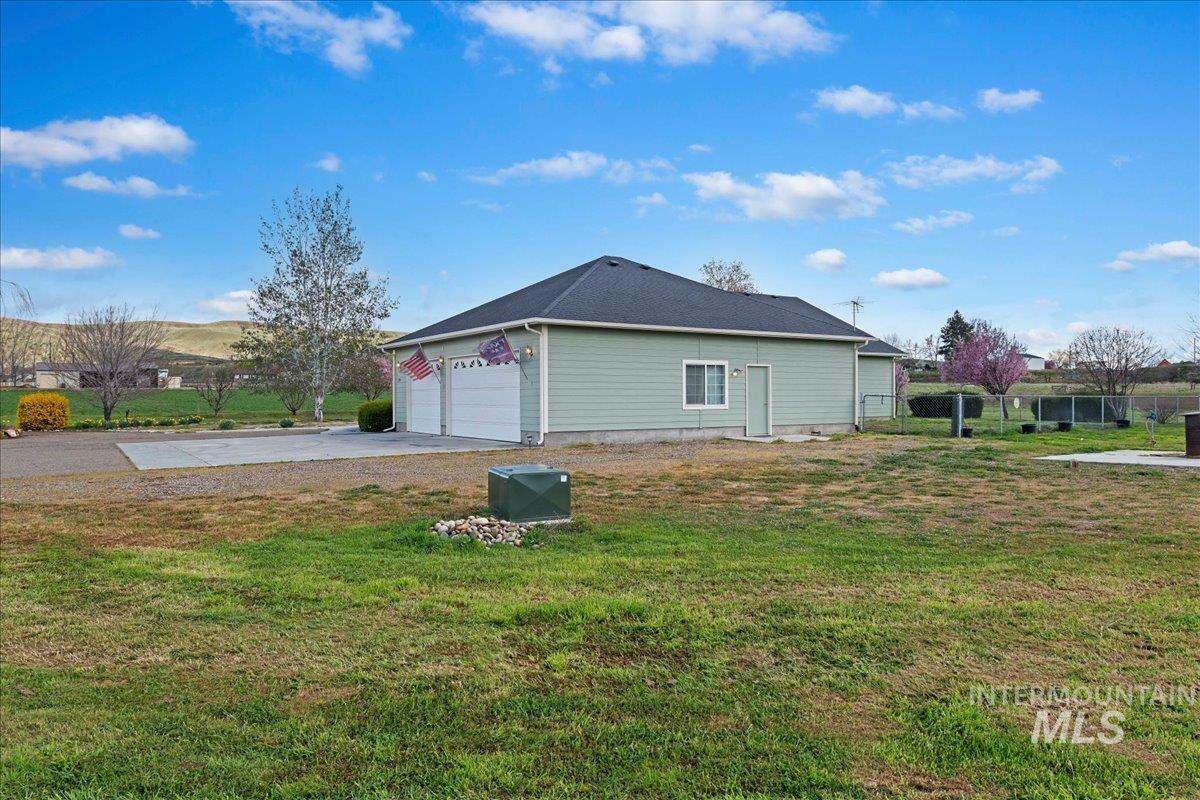 2393 NE 21st St, Payette, Idaho 83661, 4 Bedrooms, 2 Bathrooms, Residential For Sale, Price $855,000,MLS 98980707