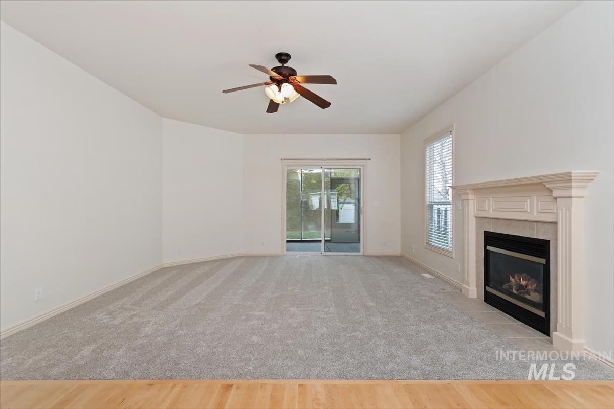 356 S Golden Eagle Lane, Eagle, Idaho 83616, 3 Bedrooms, 2 Bathrooms, Residential For Sale, Price $465,000,MLS 98980708