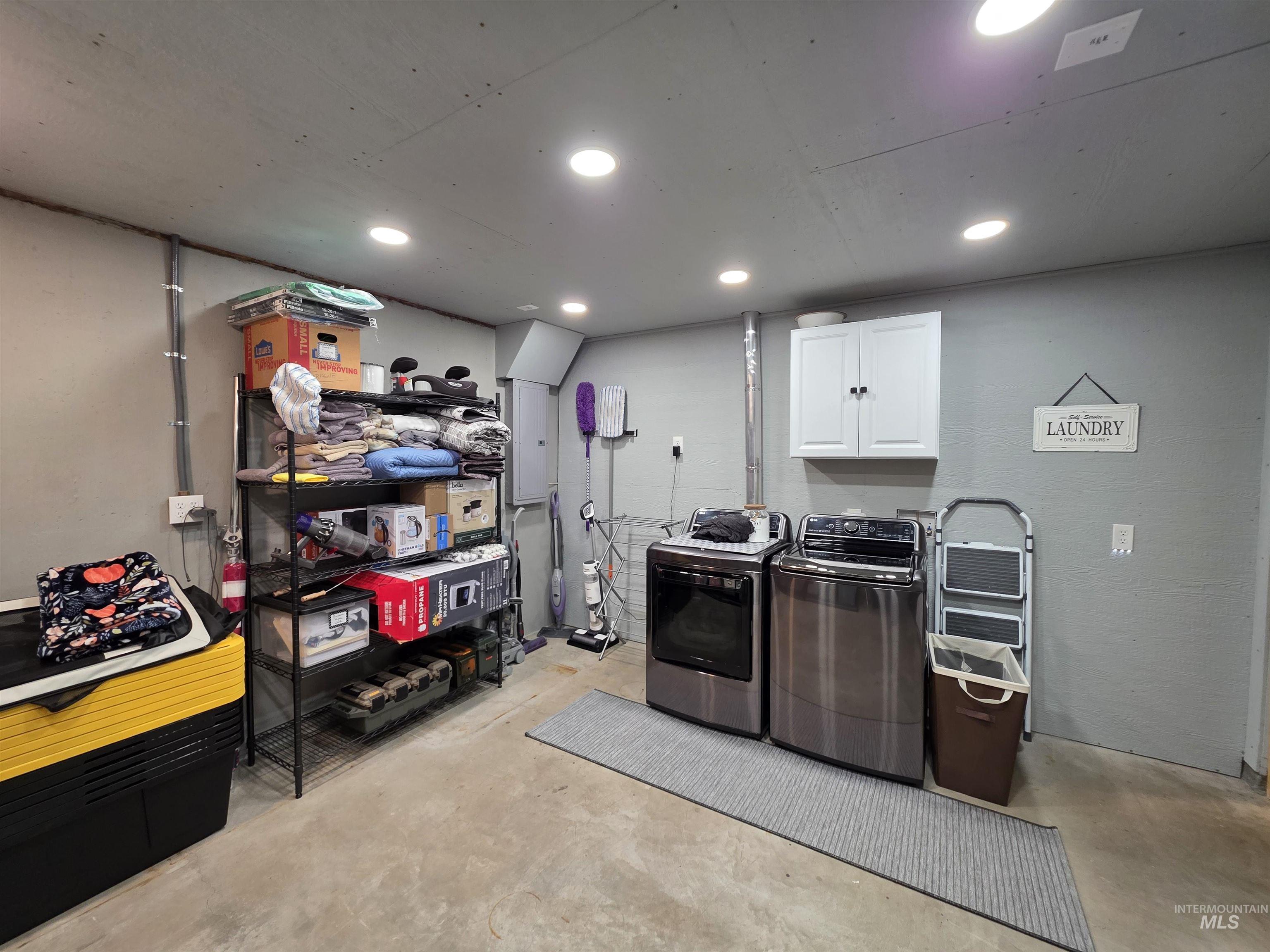 131 Beaver Nob Dr, Kamiah, Idaho 83536, 3 Bedrooms, 2 Bathrooms, Residential For Sale, Price $894,500,MLS 98980722