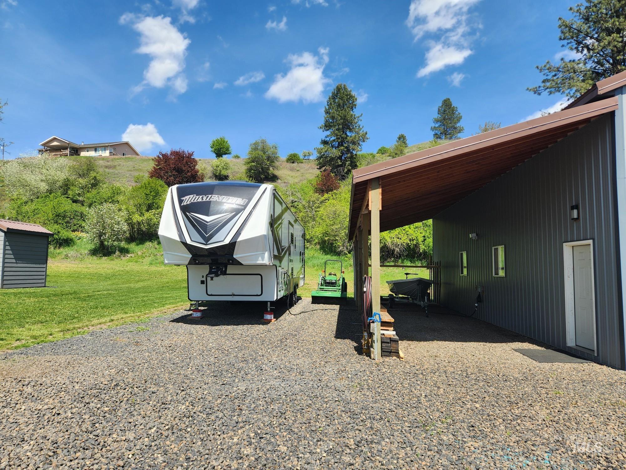 131 Beaver Nob Dr, Kamiah, Idaho 83536, 3 Bedrooms, 2 Bathrooms, Residential For Sale, Price $894,500,MLS 98980722