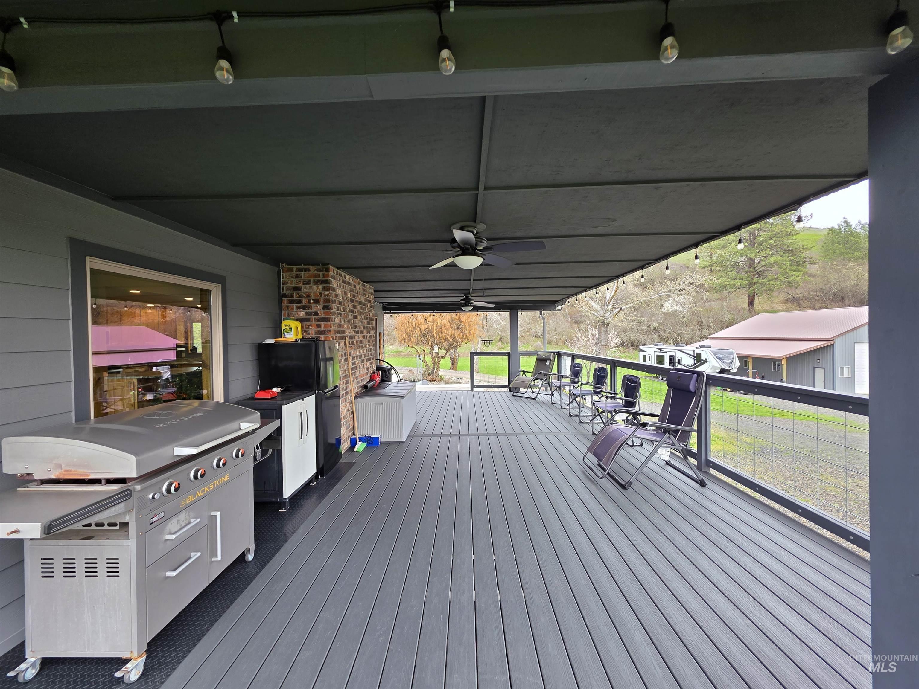 131 Beaver Nob Dr, Kamiah, Idaho 83536, 3 Bedrooms, 2 Bathrooms, Residential For Sale, Price $894,500,MLS 98980722