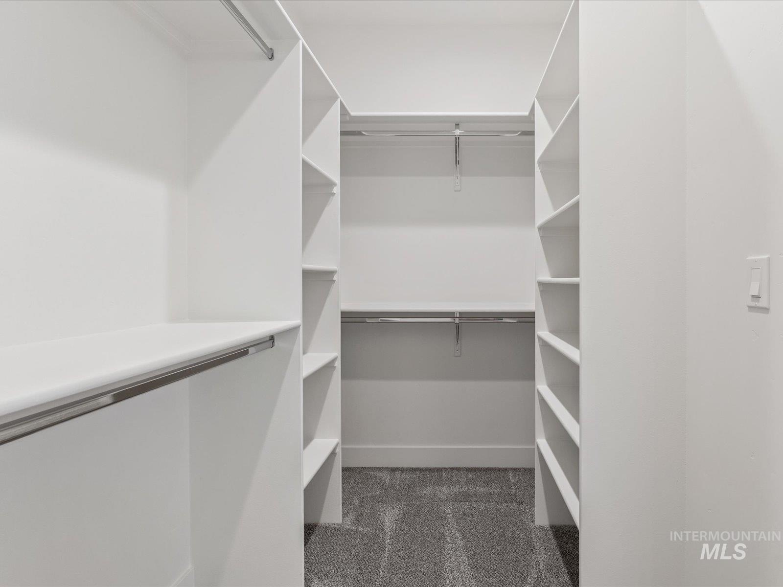 365 S Bumper Way, Boise, Idaho 83716, 3 Bedrooms, 2 Bathrooms, Residential For Sale, Price $489,900,MLS 98980723