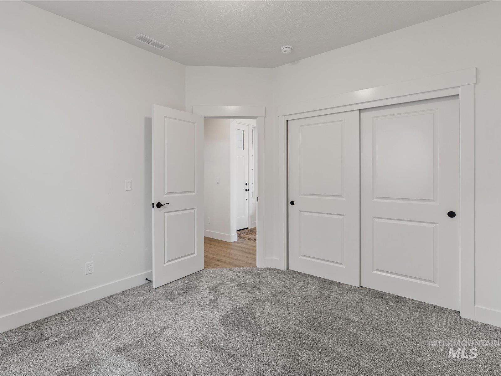 365 S Bumper Way, Boise, Idaho 83716, 3 Bedrooms, 2 Bathrooms, Residential For Sale, Price $489,900,MLS 98980723