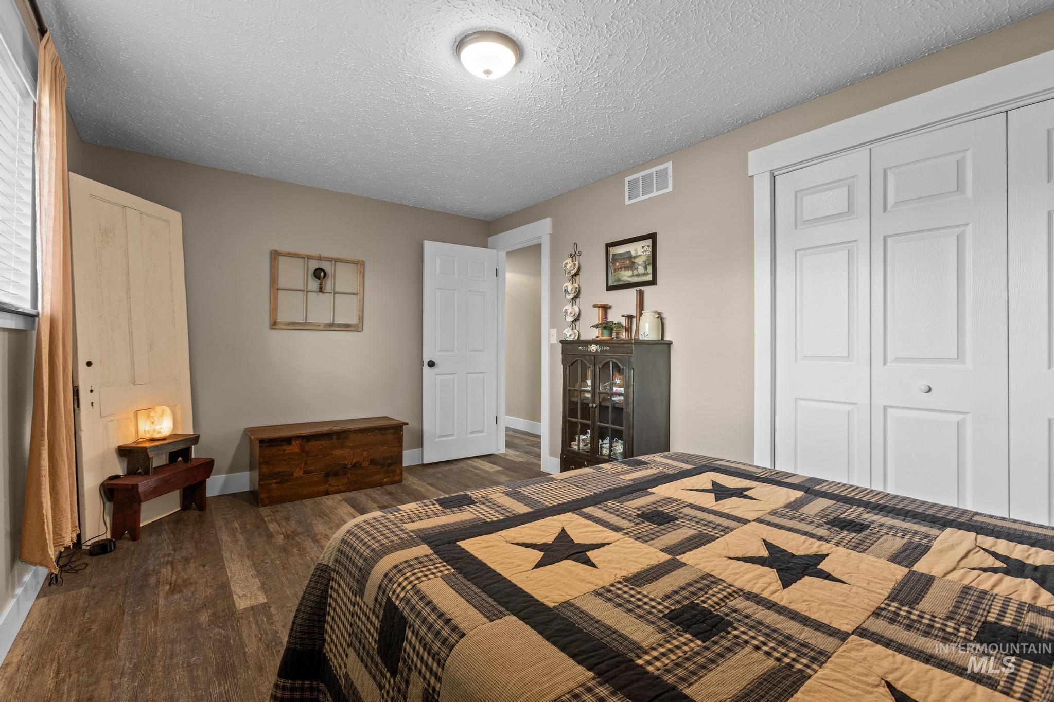 4715 N Sorrento, Boise, Idaho 83704, 4 Bedrooms, 2 Bathrooms, Residential For Sale, Price $559,990,MLS 98980729