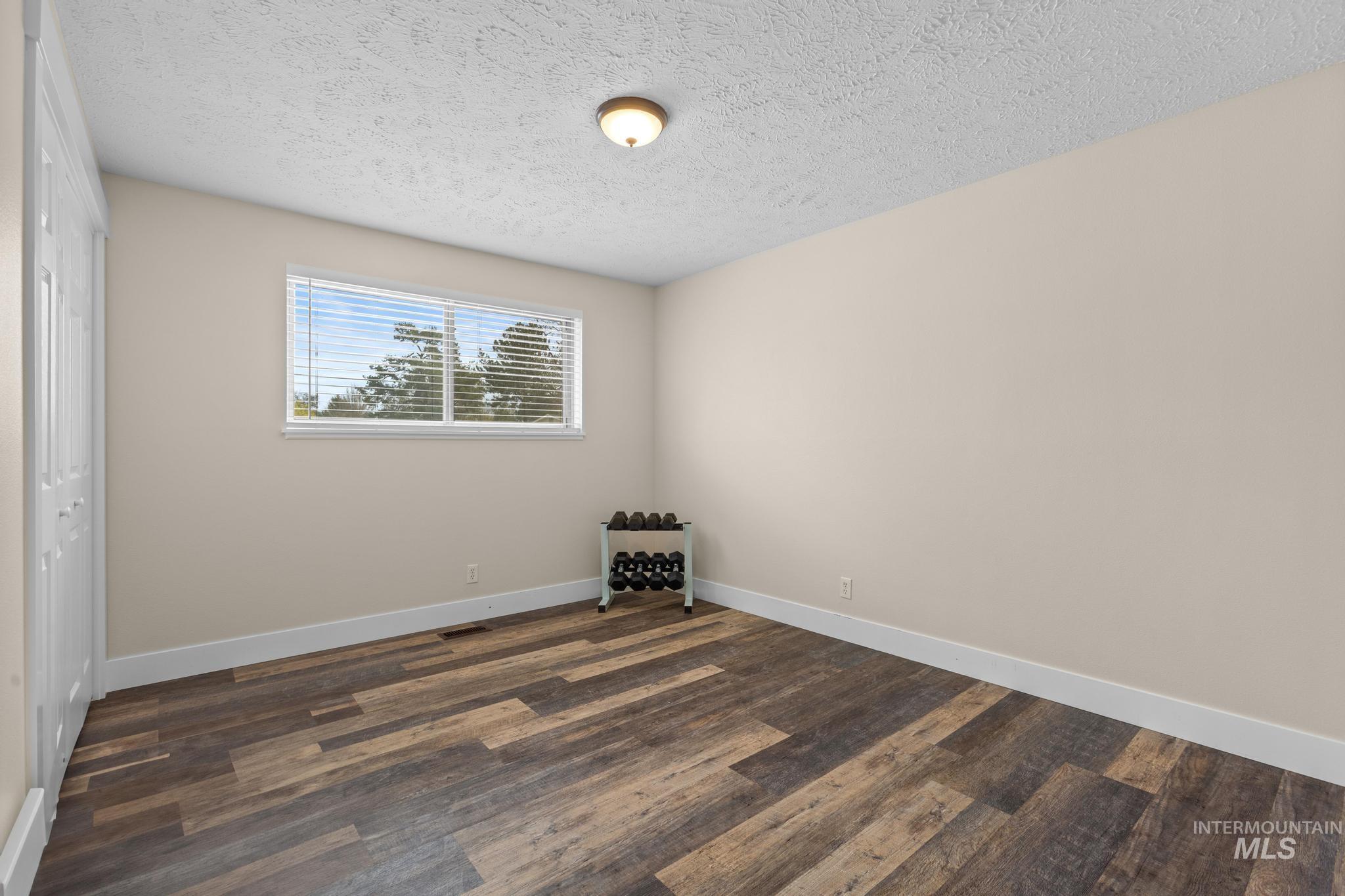 4715 N Sorrento, Boise, Idaho 83704, 4 Bedrooms, 2 Bathrooms, Residential For Sale, Price $559,990,MLS 98980729