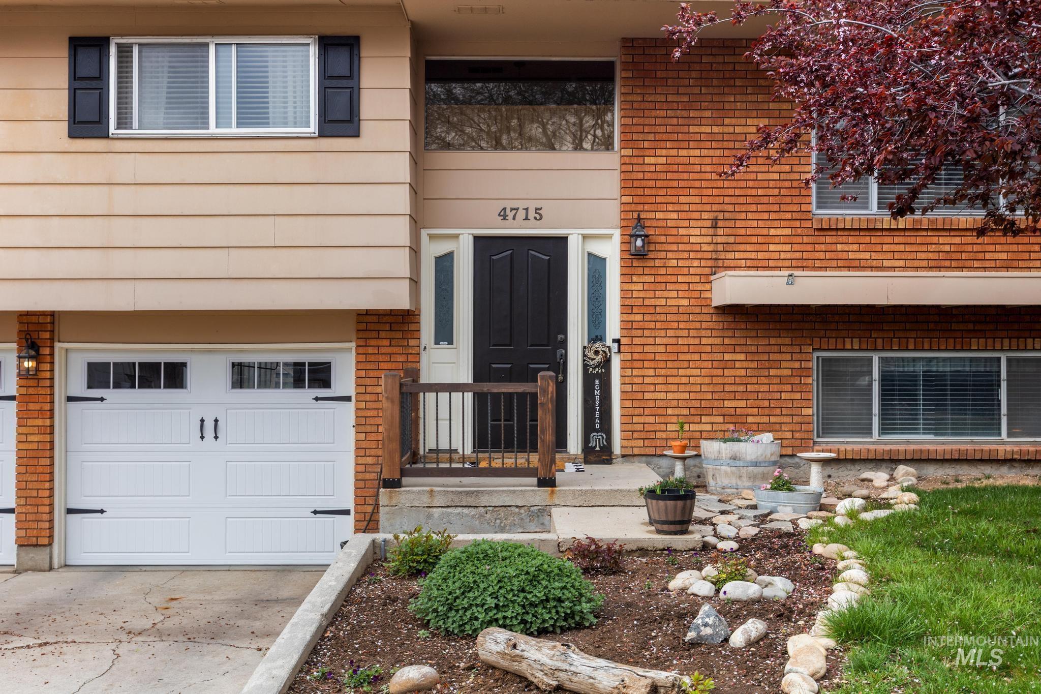 4715 N Sorrento, Boise, Idaho 83704, 4 Bedrooms, 2 Bathrooms, Residential For Sale, Price $559,990,MLS 98980729