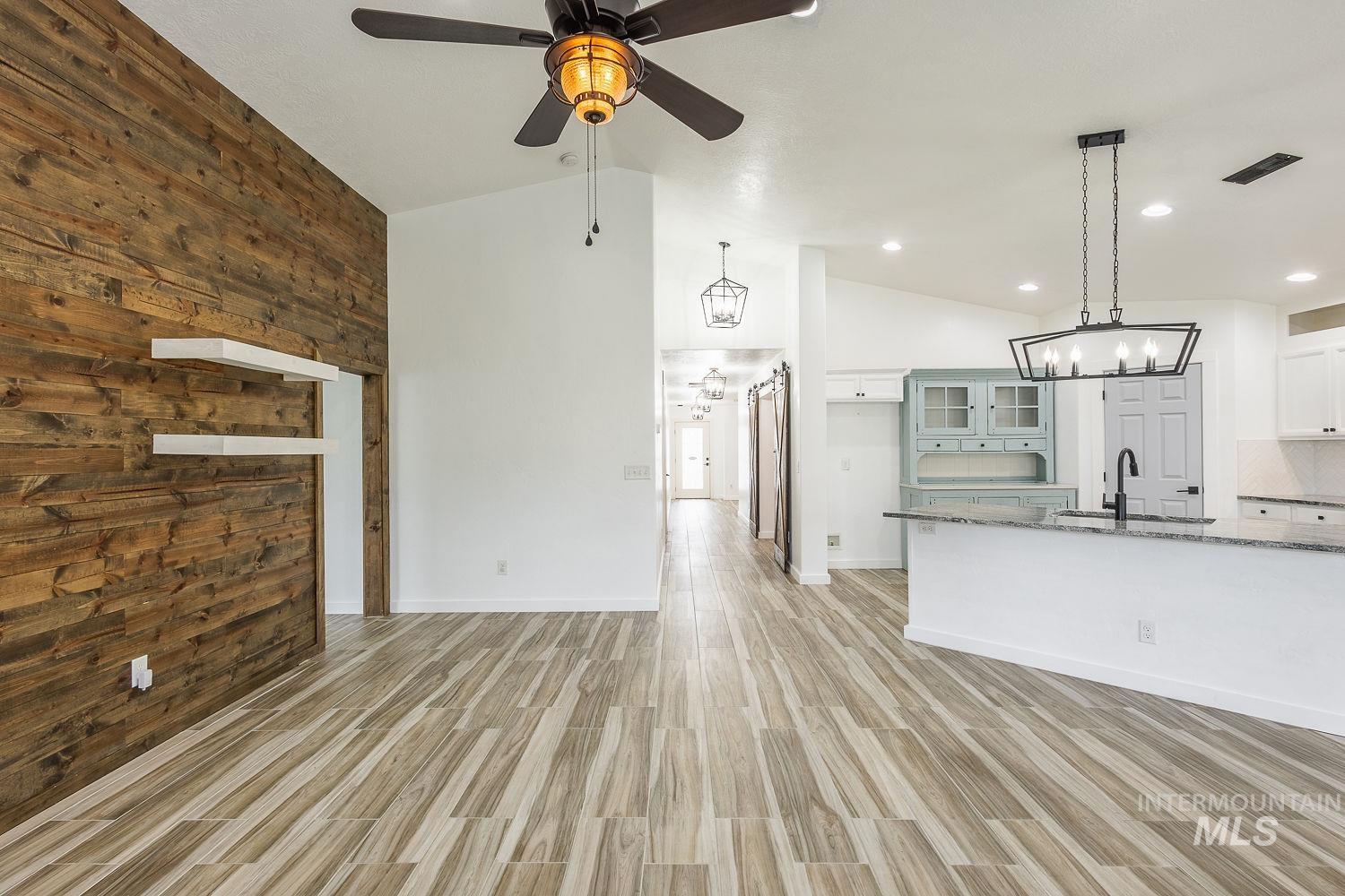 14179 Silver Lining Dr., Caldwell, Idaho 83607, 3 Bedrooms, 2 Bathrooms, Residential For Sale, Price $469,000,MLS 98980732