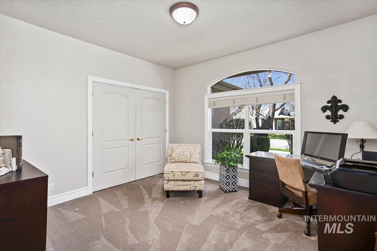 1406 N Lopez, Eagle, Idaho 83616, 4 Bedrooms, 3 Bathrooms, Residential For Sale, Price $765,000,MLS 98980733