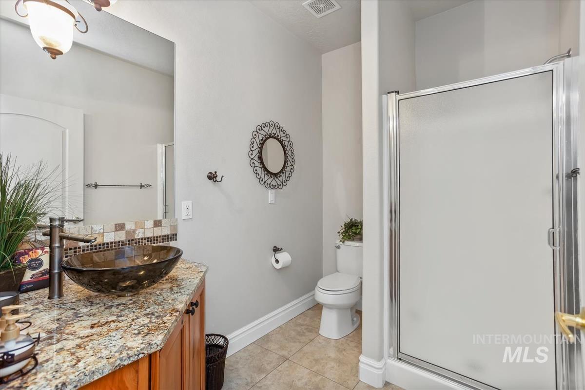 1406 N Lopez, Eagle, Idaho 83616, 4 Bedrooms, 3 Bathrooms, Residential For Sale, Price $765,000,MLS 98980733