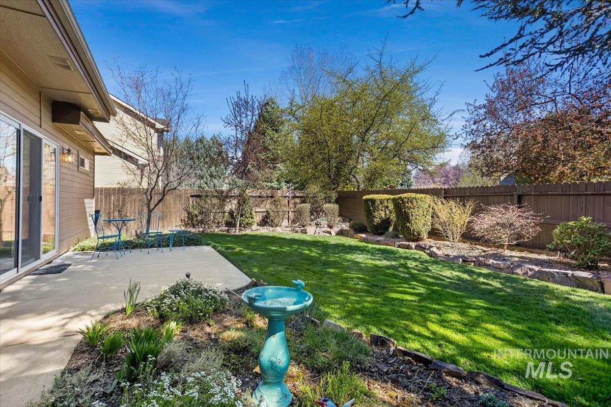 1406 N Lopez, Eagle, Idaho 83616, 4 Bedrooms, 3 Bathrooms, Residential For Sale, Price $765,000,MLS 98980733