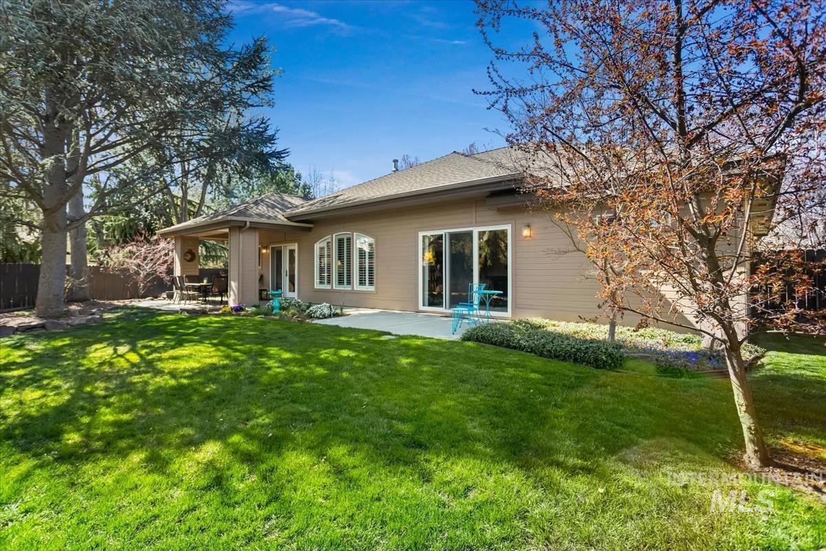 1406 N Lopez, Eagle, Idaho 83616, 4 Bedrooms, 3 Bathrooms, Residential For Sale, Price $765,000,MLS 98980733