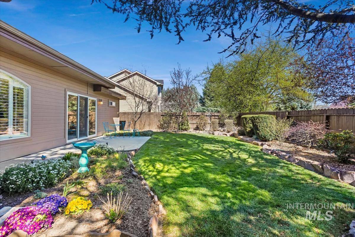 1406 N Lopez, Eagle, Idaho 83616, 4 Bedrooms, 3 Bathrooms, Residential For Sale, Price $765,000,MLS 98980733