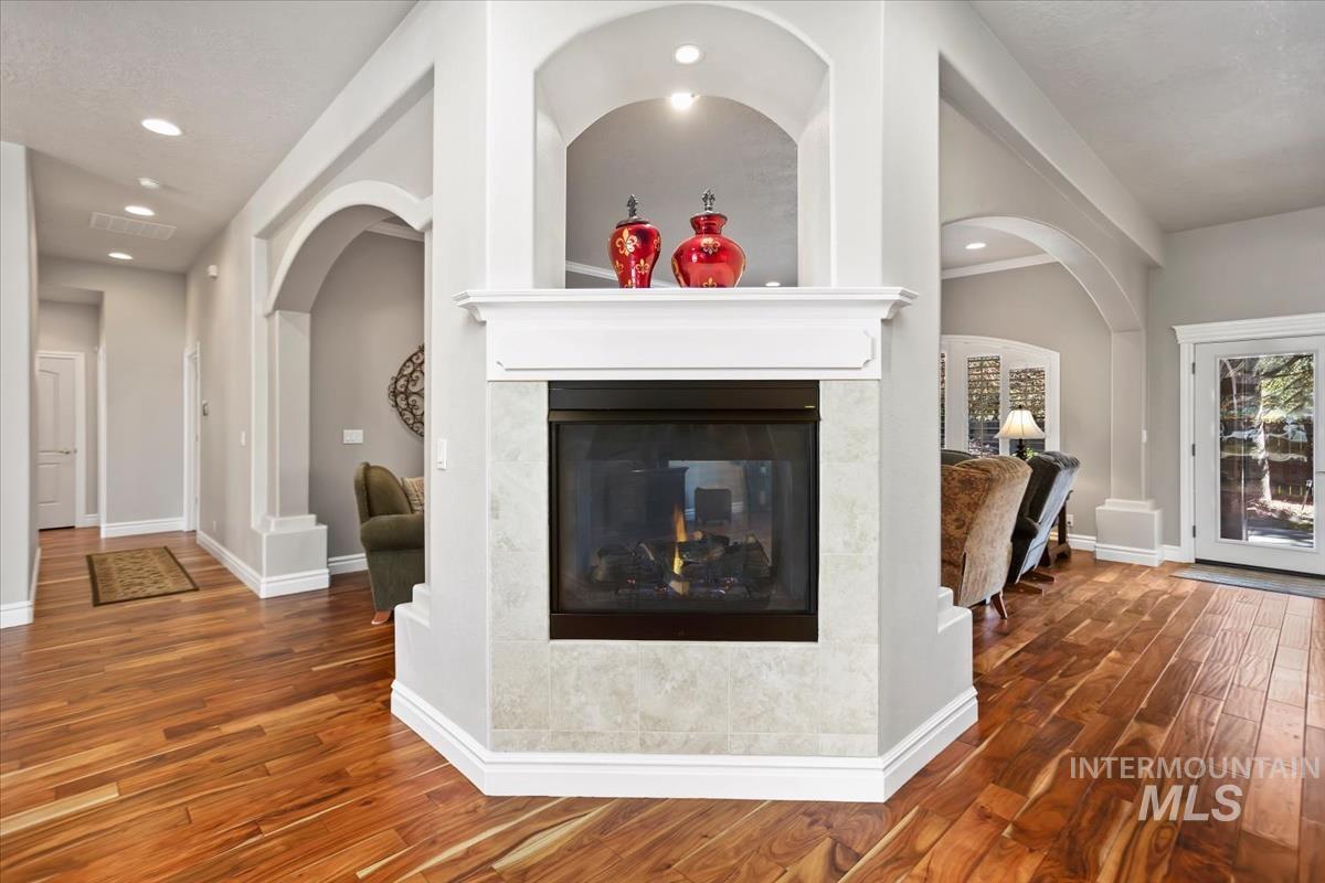 1406 N Lopez, Eagle, Idaho 83616, 4 Bedrooms, 3 Bathrooms, Residential For Sale, Price $765,000,MLS 98980733