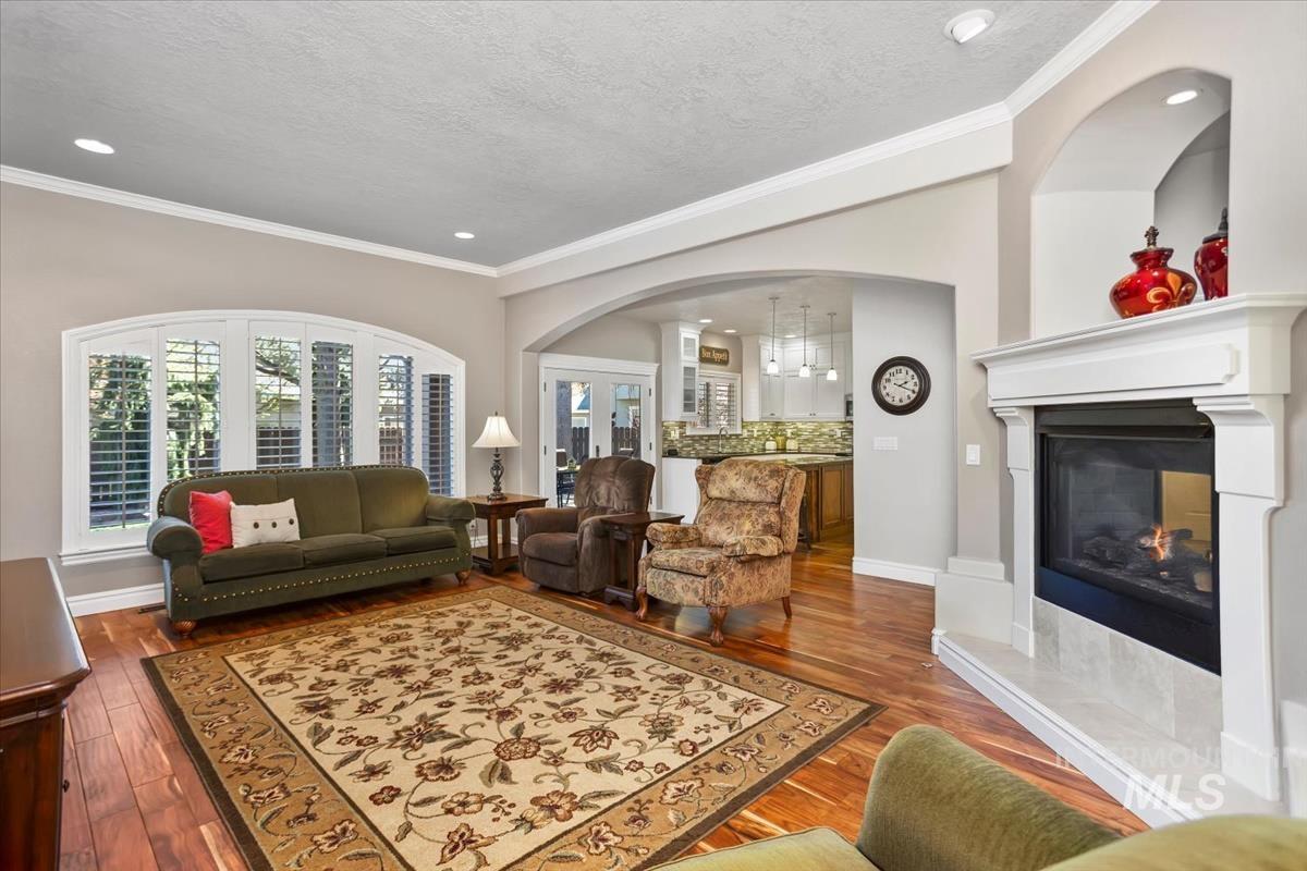 1406 N Lopez, Eagle, Idaho 83616, 4 Bedrooms, 3 Bathrooms, Residential For Sale, Price $765,000,MLS 98980733