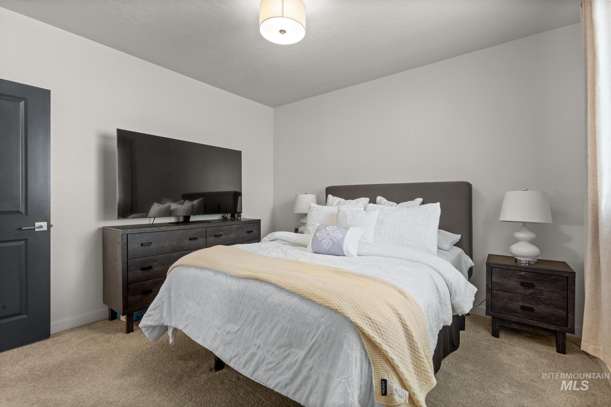 3466 S Garibaldi Pl, Meridian, Idaho 83642, 3 Bedrooms, 2 Bathrooms, Residential For Sale, Price $429,900,MLS 98980734