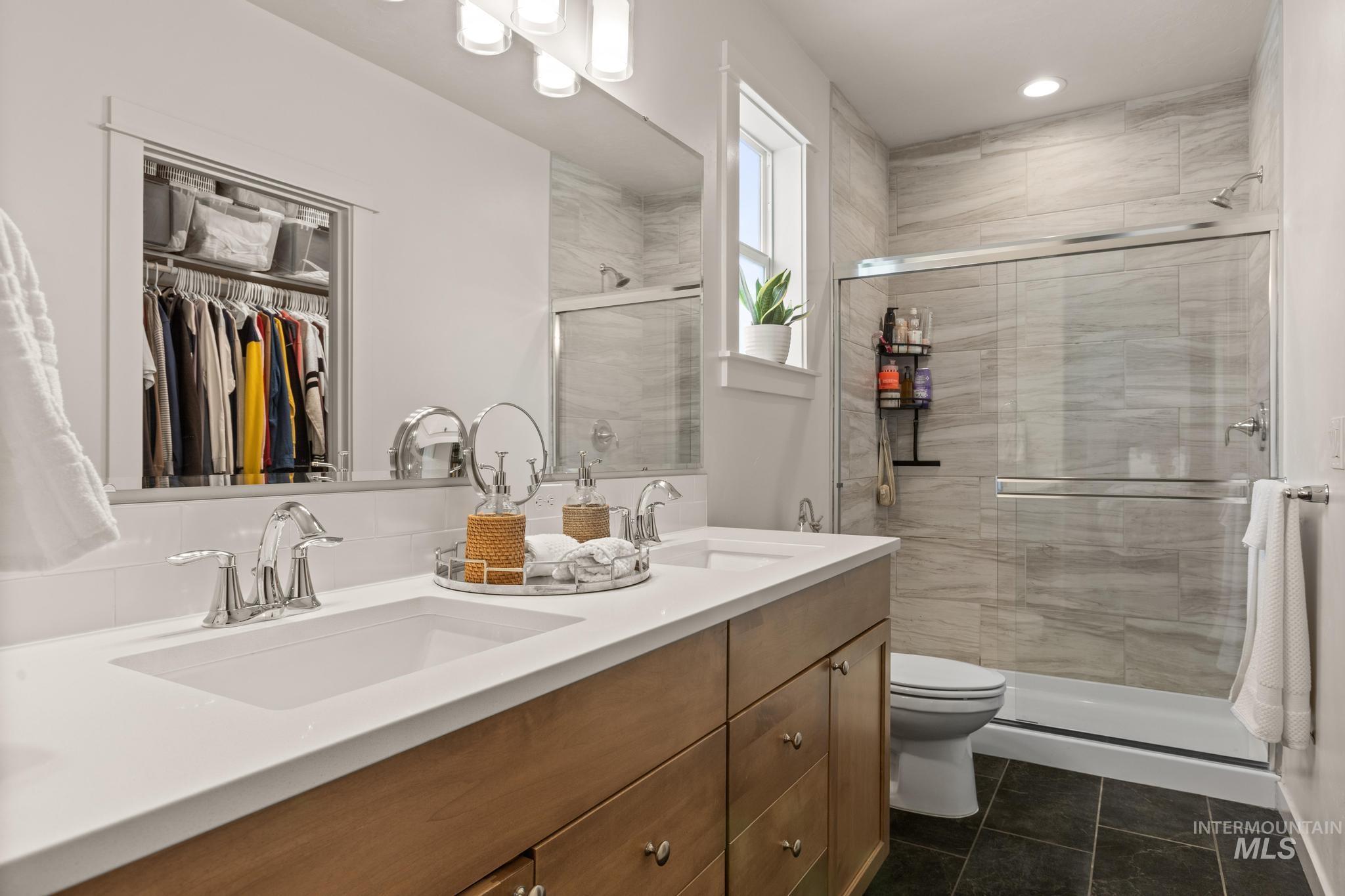 3466 S Garibaldi Pl, Meridian, Idaho 83642, 3 Bedrooms, 2 Bathrooms, Residential For Sale, Price $429,900,MLS 98980734