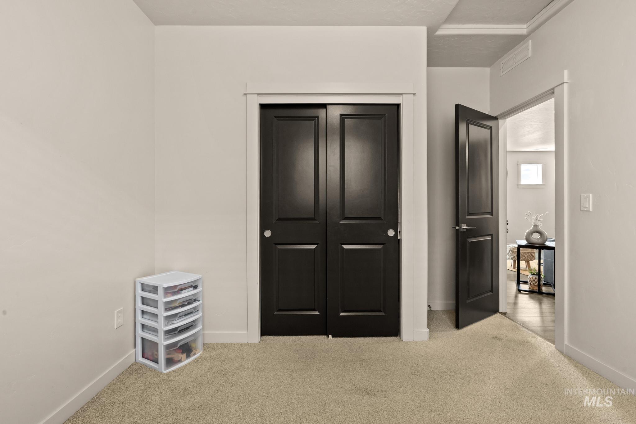 3466 S Garibaldi Pl, Meridian, Idaho 83642, 3 Bedrooms, 2 Bathrooms, Residential For Sale, Price $429,900,MLS 98980734