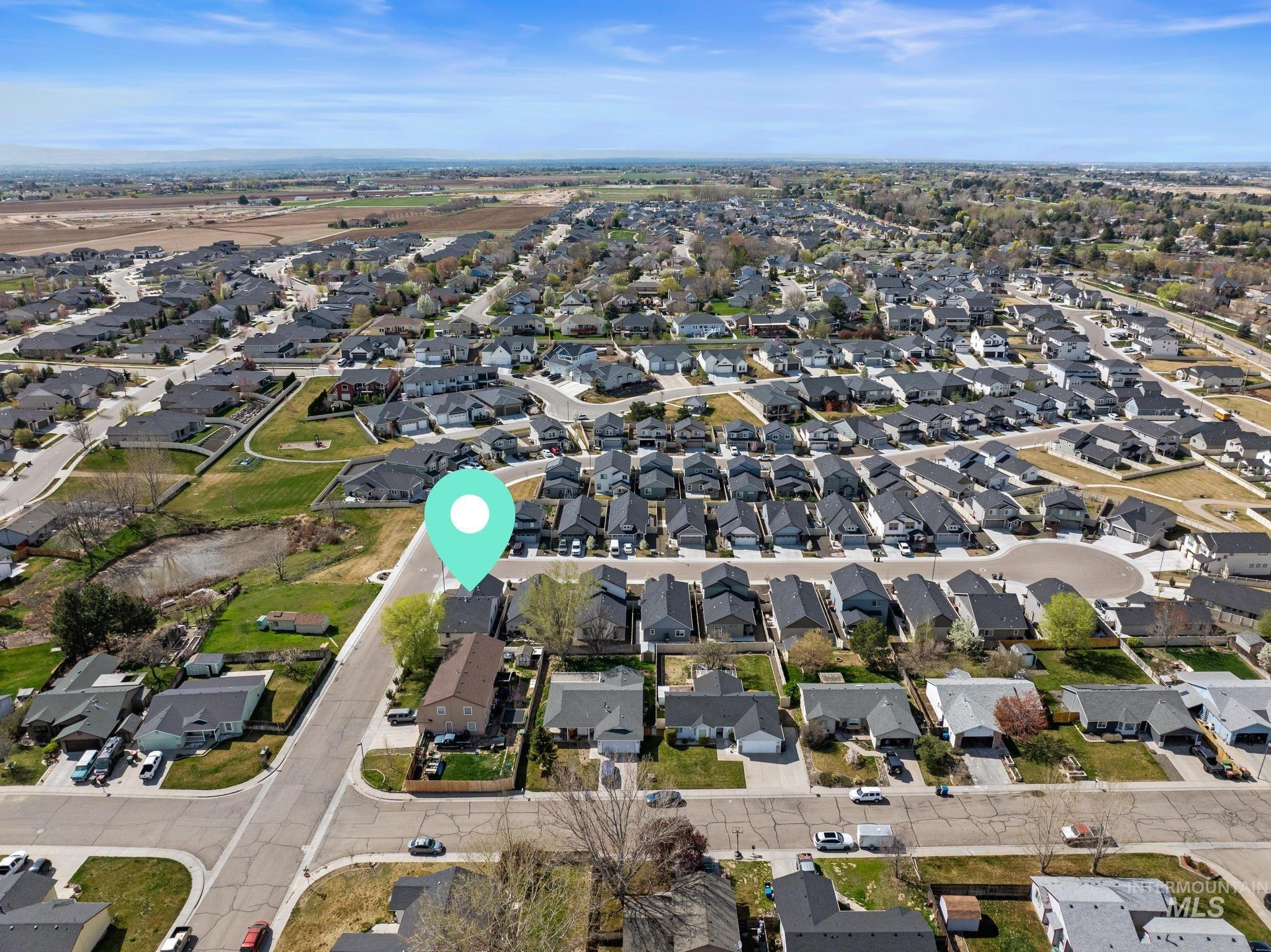 3466 S Garibaldi Pl, Meridian, Idaho 83642, 3 Bedrooms, 2 Bathrooms, Residential For Sale, Price $429,900,MLS 98980734