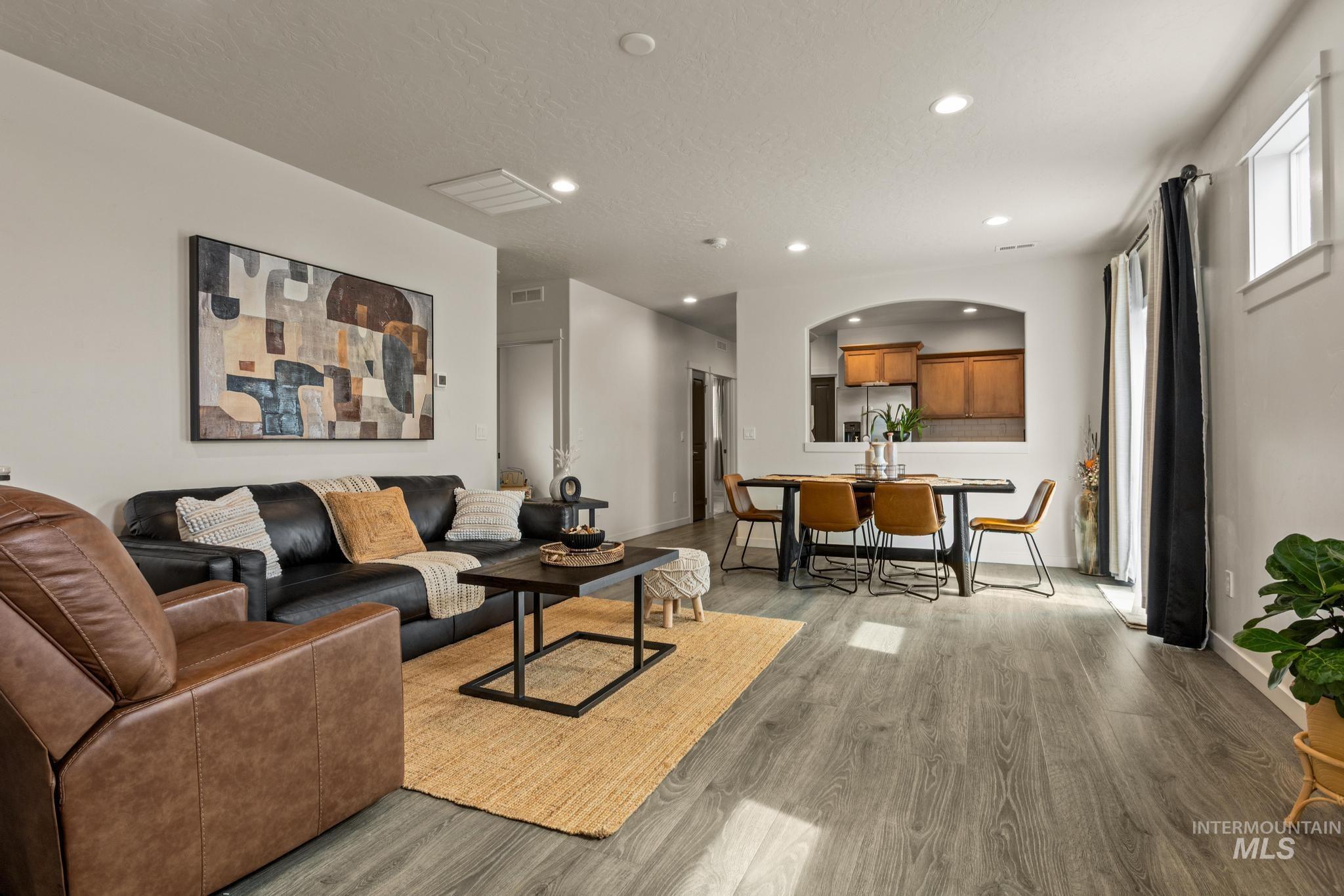 3466 S Garibaldi Pl, Meridian, Idaho 83642, 3 Bedrooms, 2 Bathrooms, Residential For Sale, Price $429,900,MLS 98980734