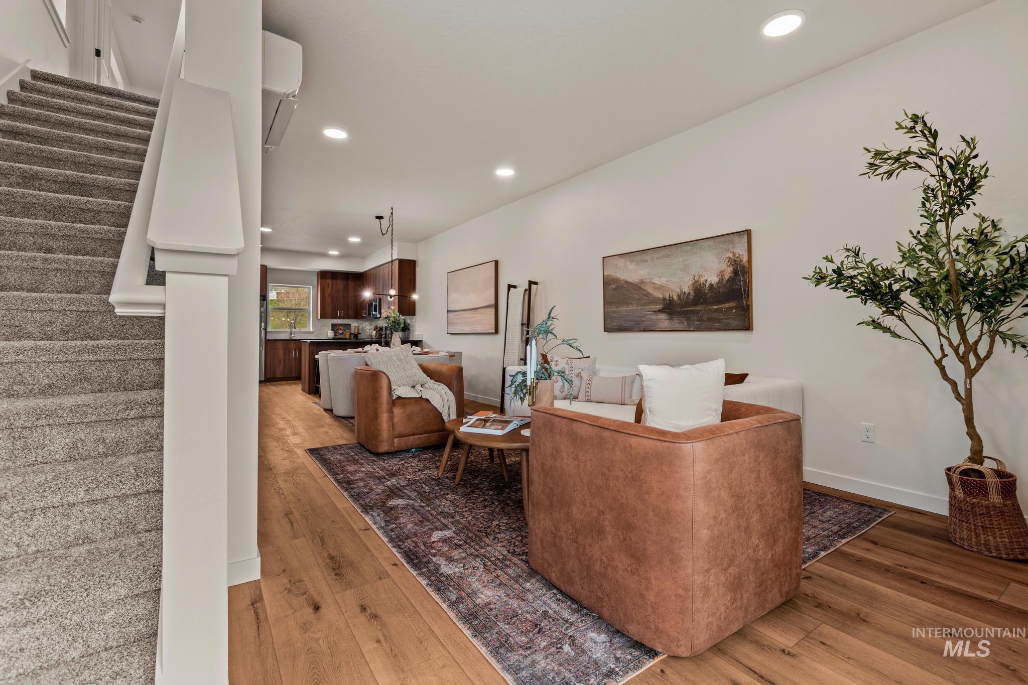 7469 W Swain Lane, Garden City, Idaho 73714, 3 Bedrooms, 3 Bathrooms, Residential For Sale, Price $439,000,MLS 98980735