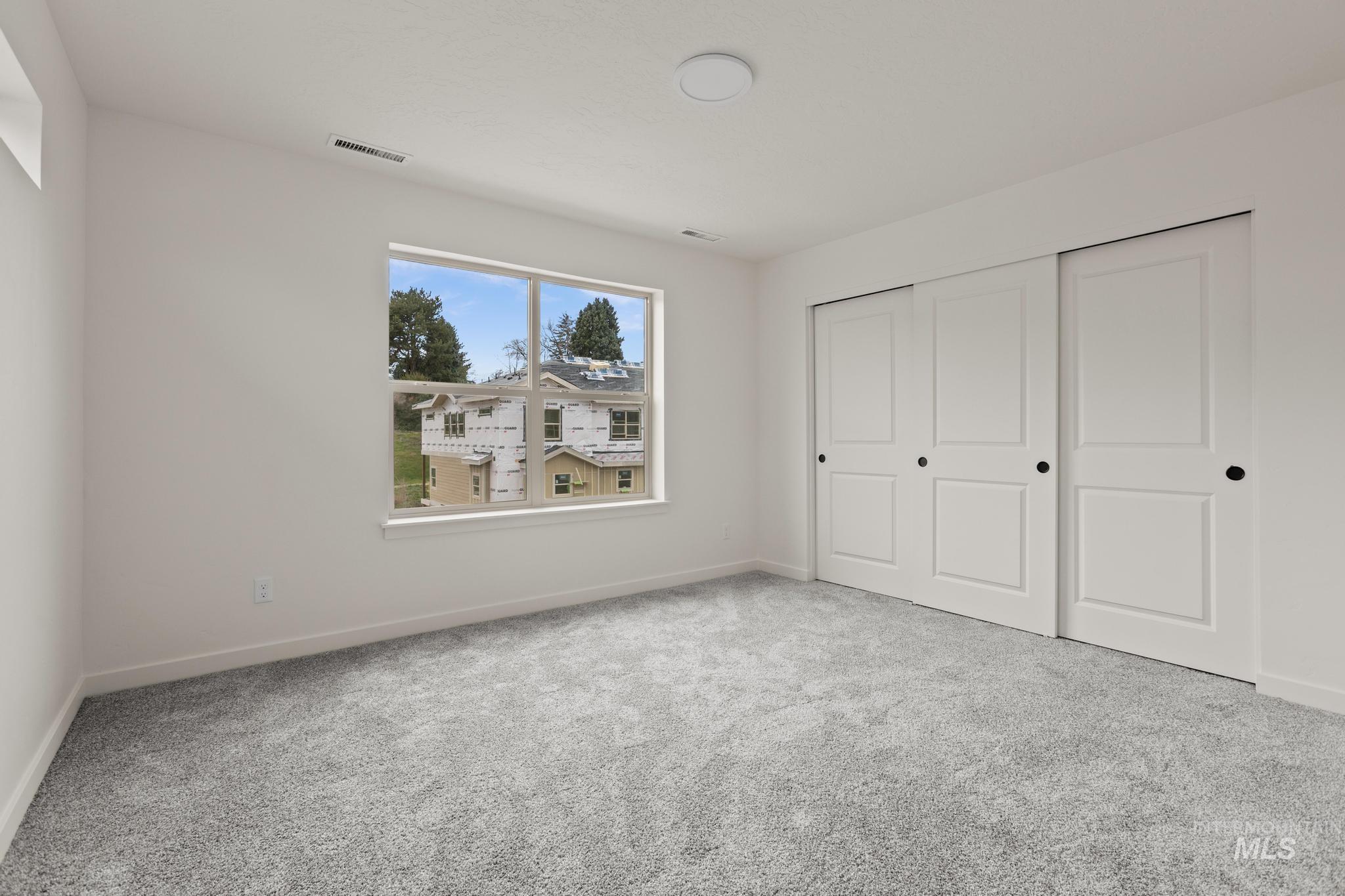 7469 W Swain Lane, Garden City, Idaho 73714, 3 Bedrooms, 3 Bathrooms, Residential For Sale, Price $439,000,MLS 98980735