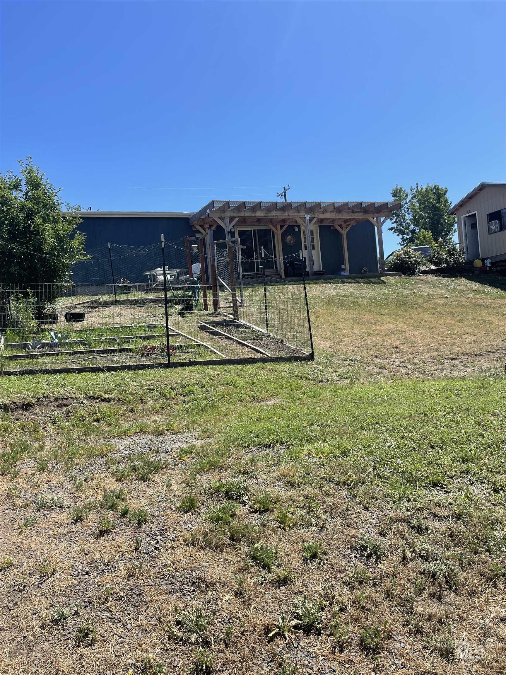 820 Crest Drive, Kamiah, Idaho 83536, 3 Bedrooms, 2 Bathrooms, Residential For Sale, Price $299,000,MLS 98980737