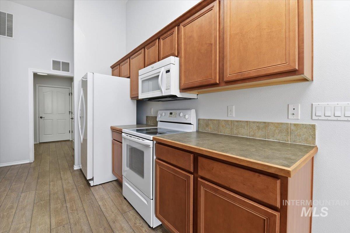 326 N Westminster St, Nampa, Idaho 83651, 2 Bedrooms, 2 Bathrooms, Residential For Sale, Price $308,000,MLS 98980740