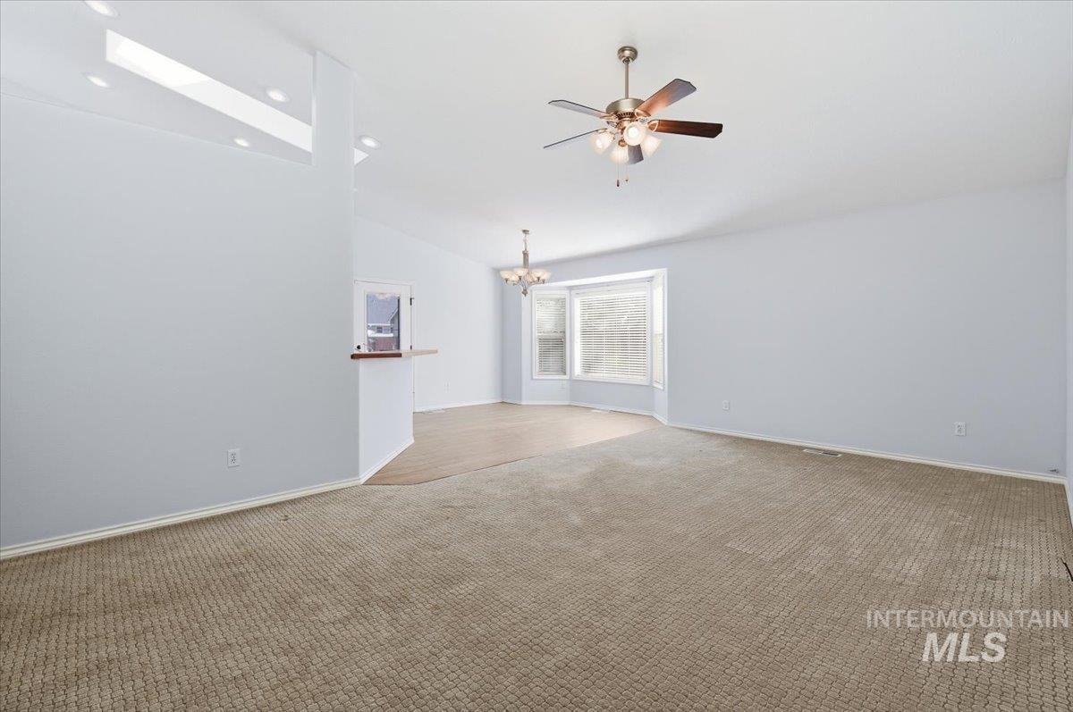 326 N Westminster St, Nampa, Idaho 83651, 2 Bedrooms, 2 Bathrooms, Residential For Sale, Price $308,000,MLS 98980740