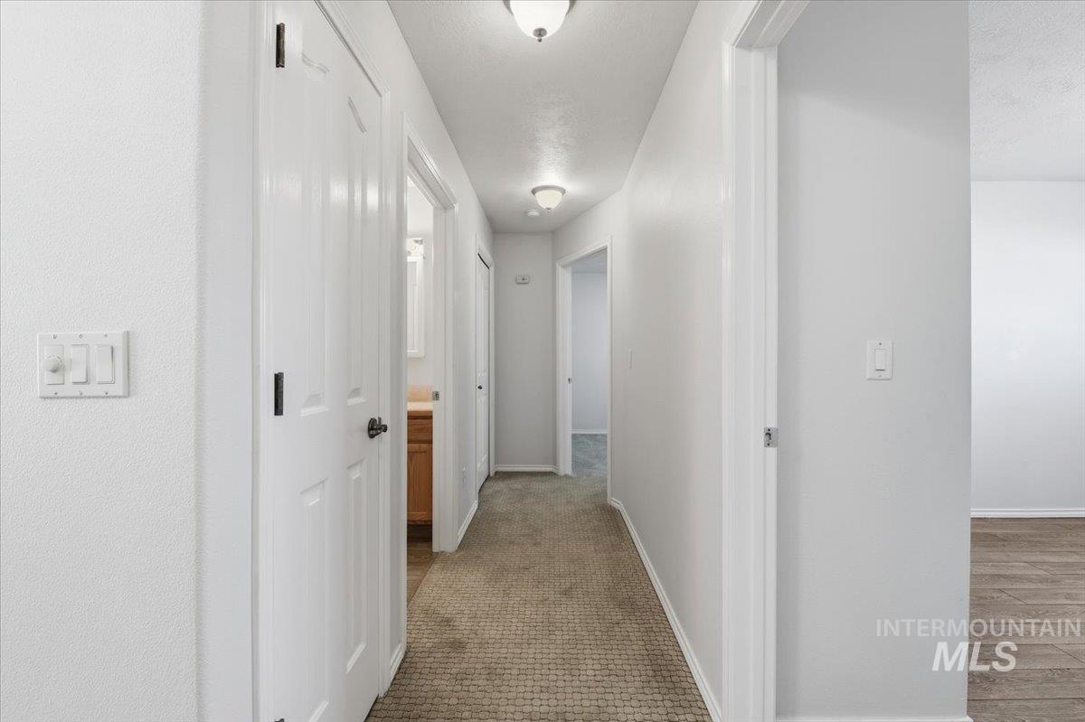 326 N Westminster St, Nampa, Idaho 83651, 2 Bedrooms, 2 Bathrooms, Residential For Sale, Price $308,000,MLS 98980740