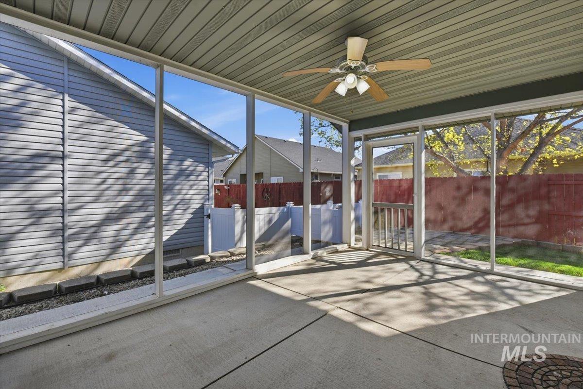 326 N Westminster St, Nampa, Idaho 83651, 2 Bedrooms, 2 Bathrooms, Residential For Sale, Price $308,000,MLS 98980740