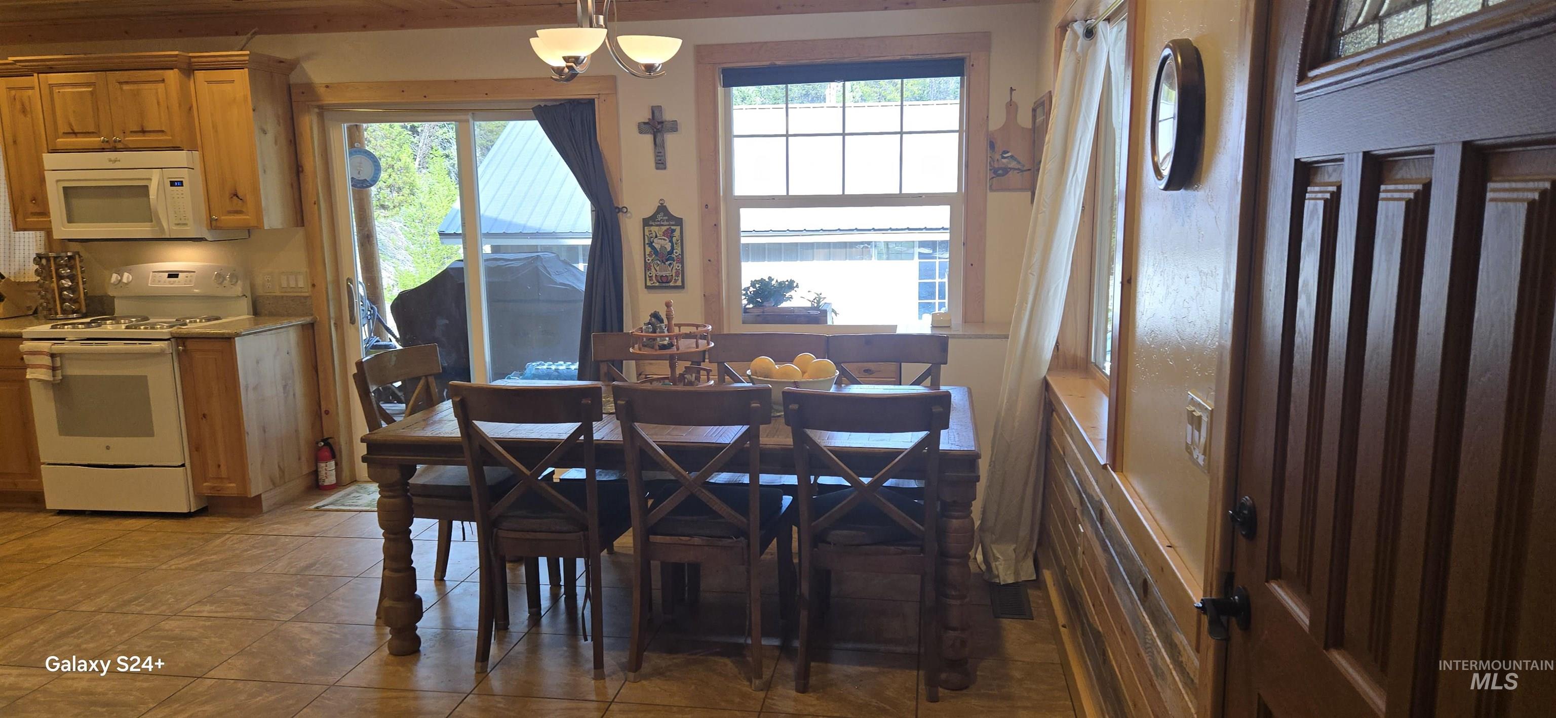 4250 & 4300 American River Road, Elk City, Idaho 83525, 3 Bedrooms, 2 Bathrooms, Residential For Sale, Price $555,000,MLS 98980746