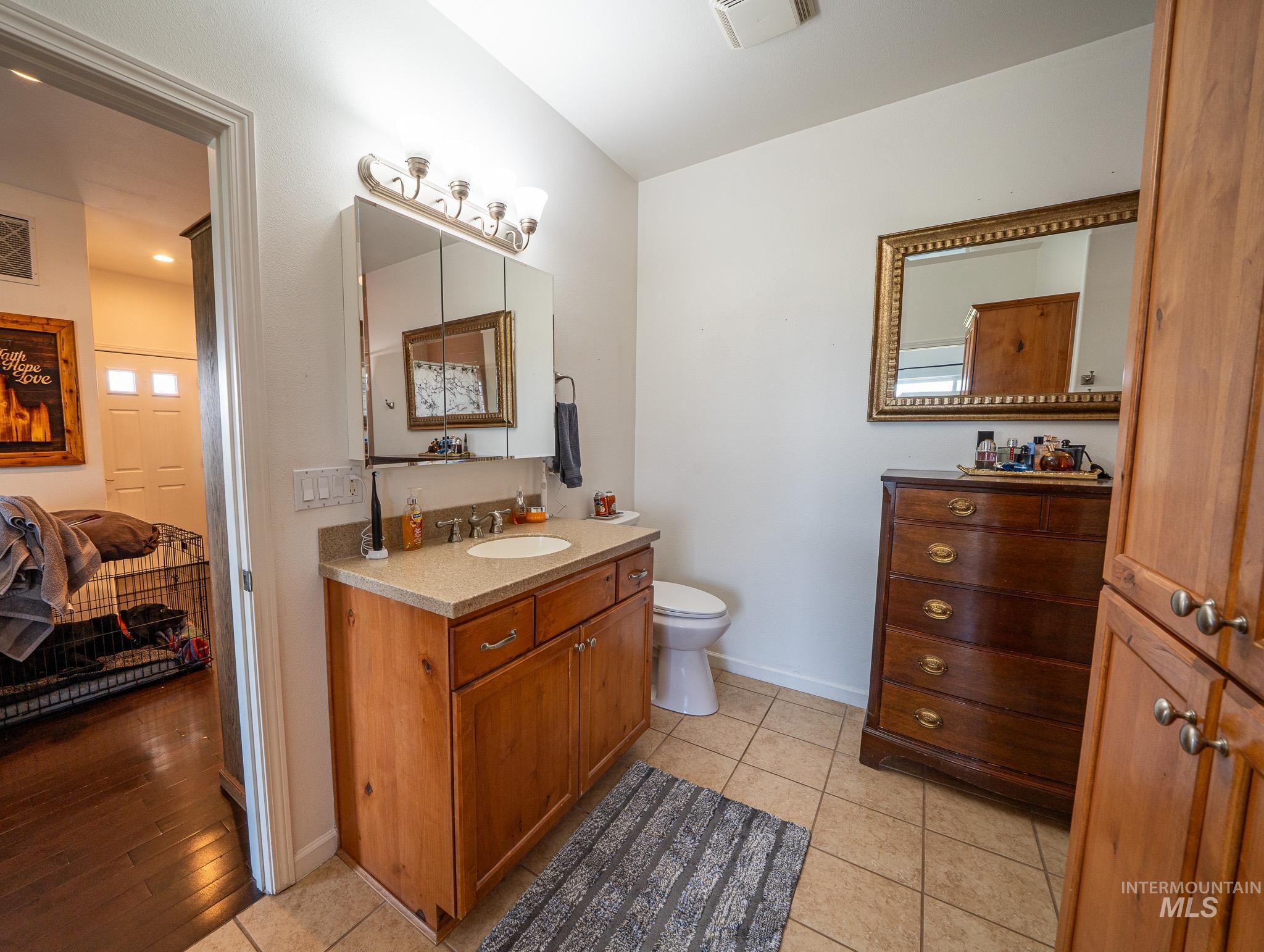 194 Golden Acres Drive, Grangeville, Idaho 83530, 2 Bedrooms, 1 Bathroom, Residential For Sale, Price $559,000,MLS 98980749