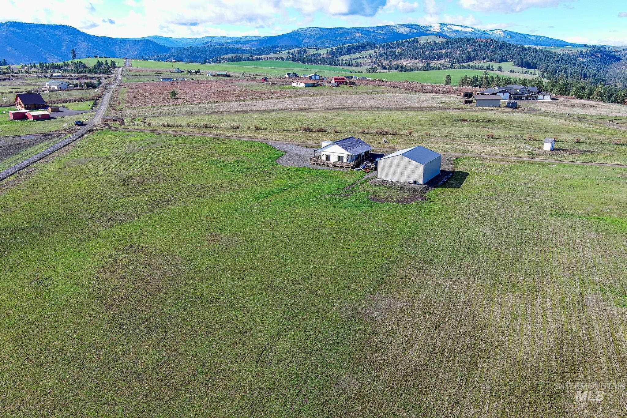 194 Golden Acres Drive, Grangeville, Idaho 83530, 2 Bedrooms, 1 Bathroom, Residential For Sale, Price $559,000,MLS 98980749