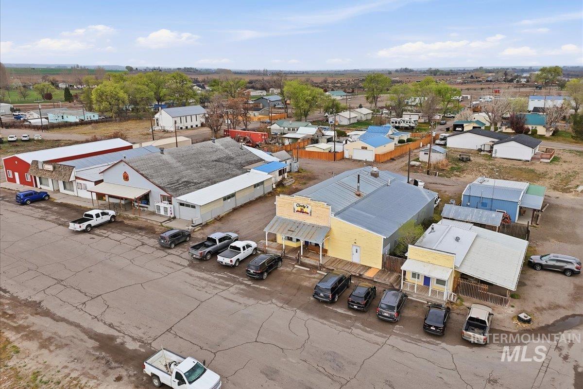 150 3rd Street, Grand View, Idaho 83624, 3 Bedrooms, 2 Bathrooms, Residential For Sale, Price $199,900,MLS 98980753