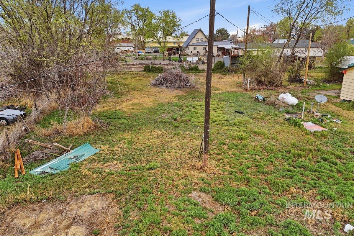 150 3rd Street, Grand View, Idaho 83624, 3 Bedrooms, 2 Bathrooms, Residential For Sale, Price $199,900,MLS 98980753