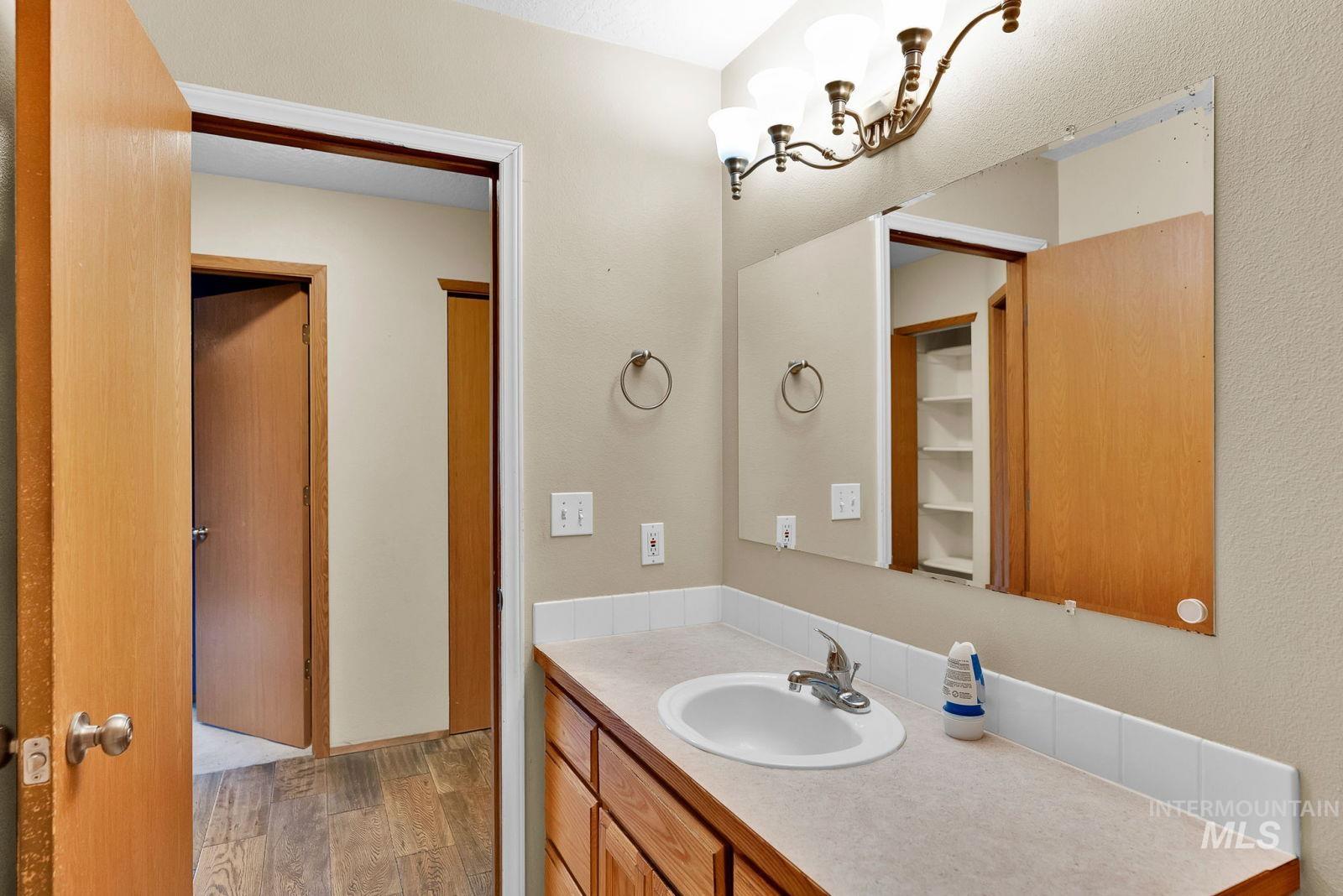 8561 W Nebraska Street, Rathdrum, Idaho 83858, 4 Bedrooms, 2 Bathrooms, Residential For Sale, Price $420,000,MLS 98980754