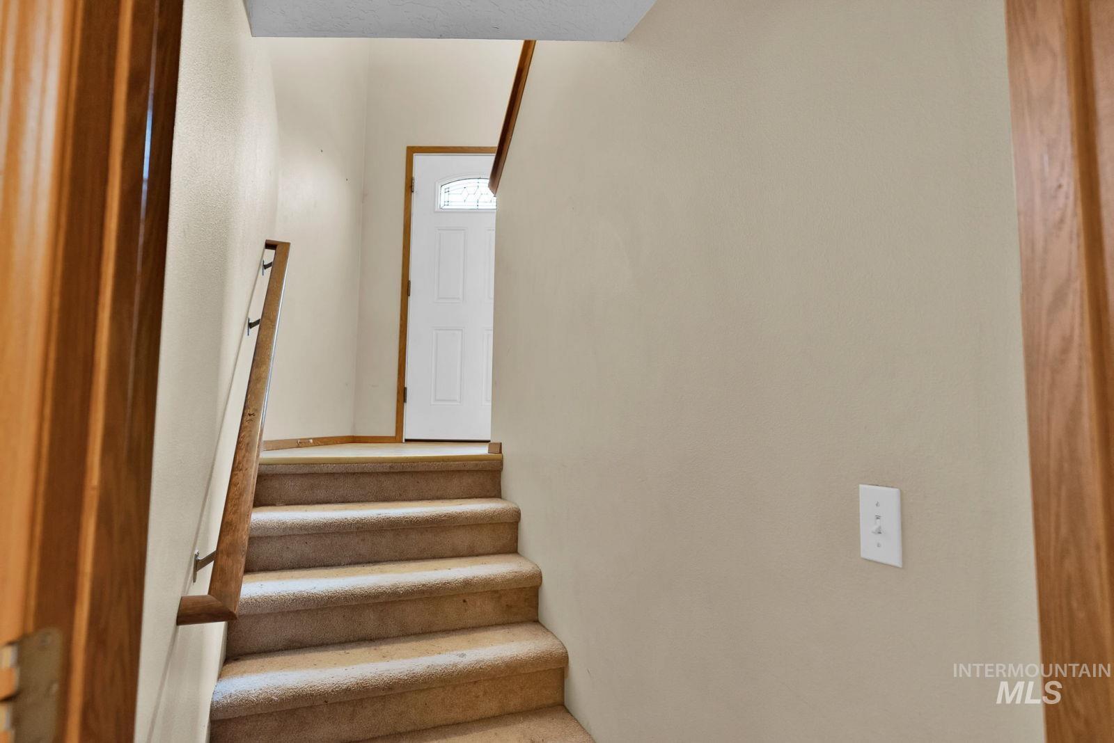 8561 W Nebraska Street, Rathdrum, Idaho 83858, 4 Bedrooms, 2 Bathrooms, Residential For Sale, Price $420,000,MLS 98980754