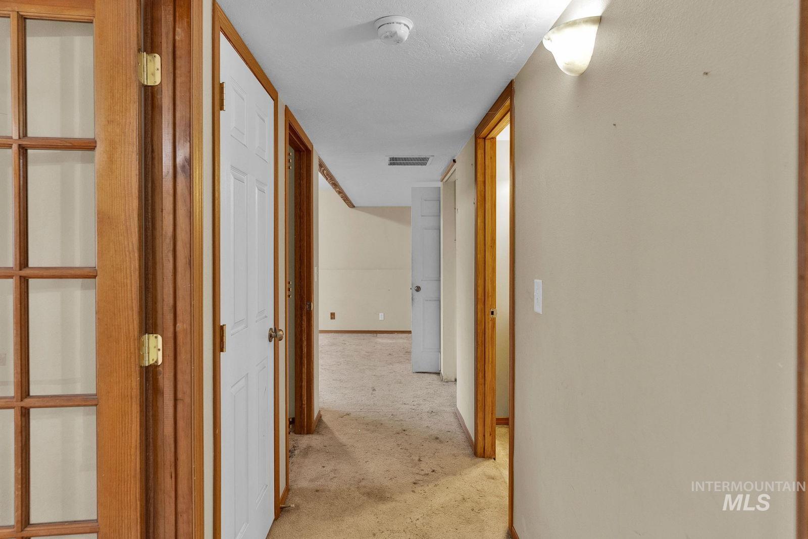 8561 W Nebraska Street, Rathdrum, Idaho 83858, 4 Bedrooms, 2 Bathrooms, Residential For Sale, Price $420,000,MLS 98980754