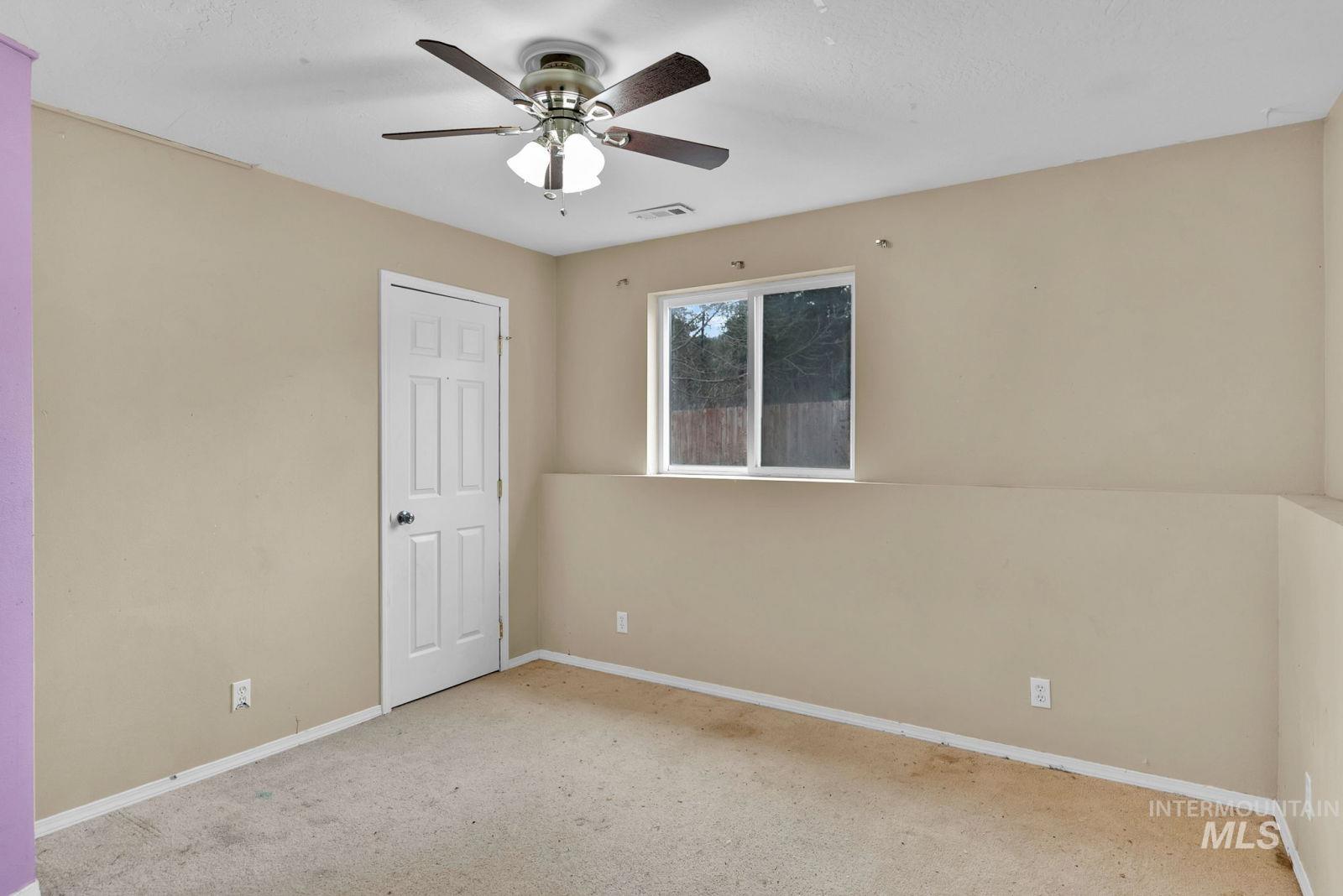 8561 W Nebraska Street, Rathdrum, Idaho 83858, 4 Bedrooms, 2 Bathrooms, Residential For Sale, Price $420,000,MLS 98980754