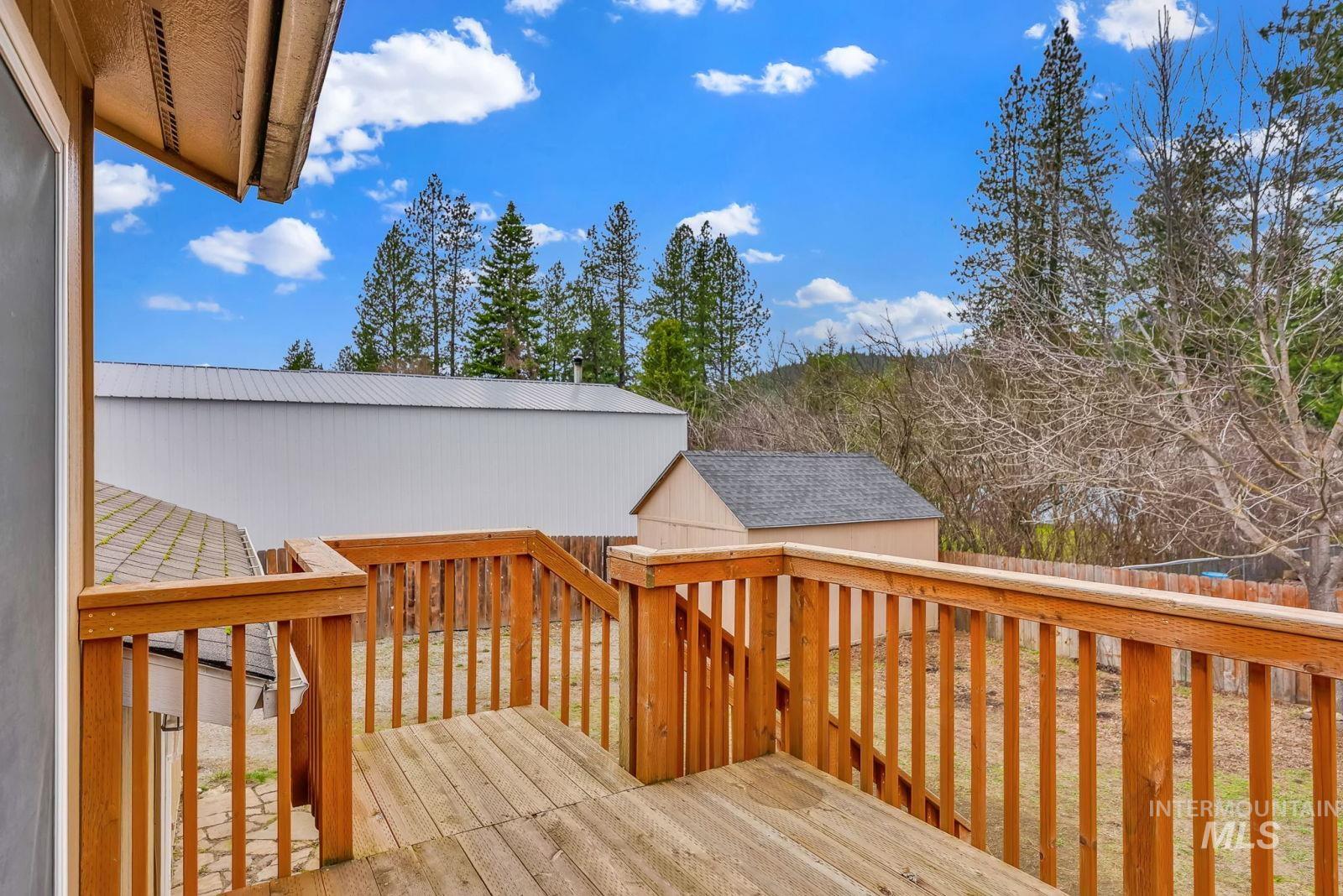 8561 W Nebraska Street, Rathdrum, Idaho 83858, 4 Bedrooms, 2 Bathrooms, Residential For Sale, Price $420,000,MLS 98980754