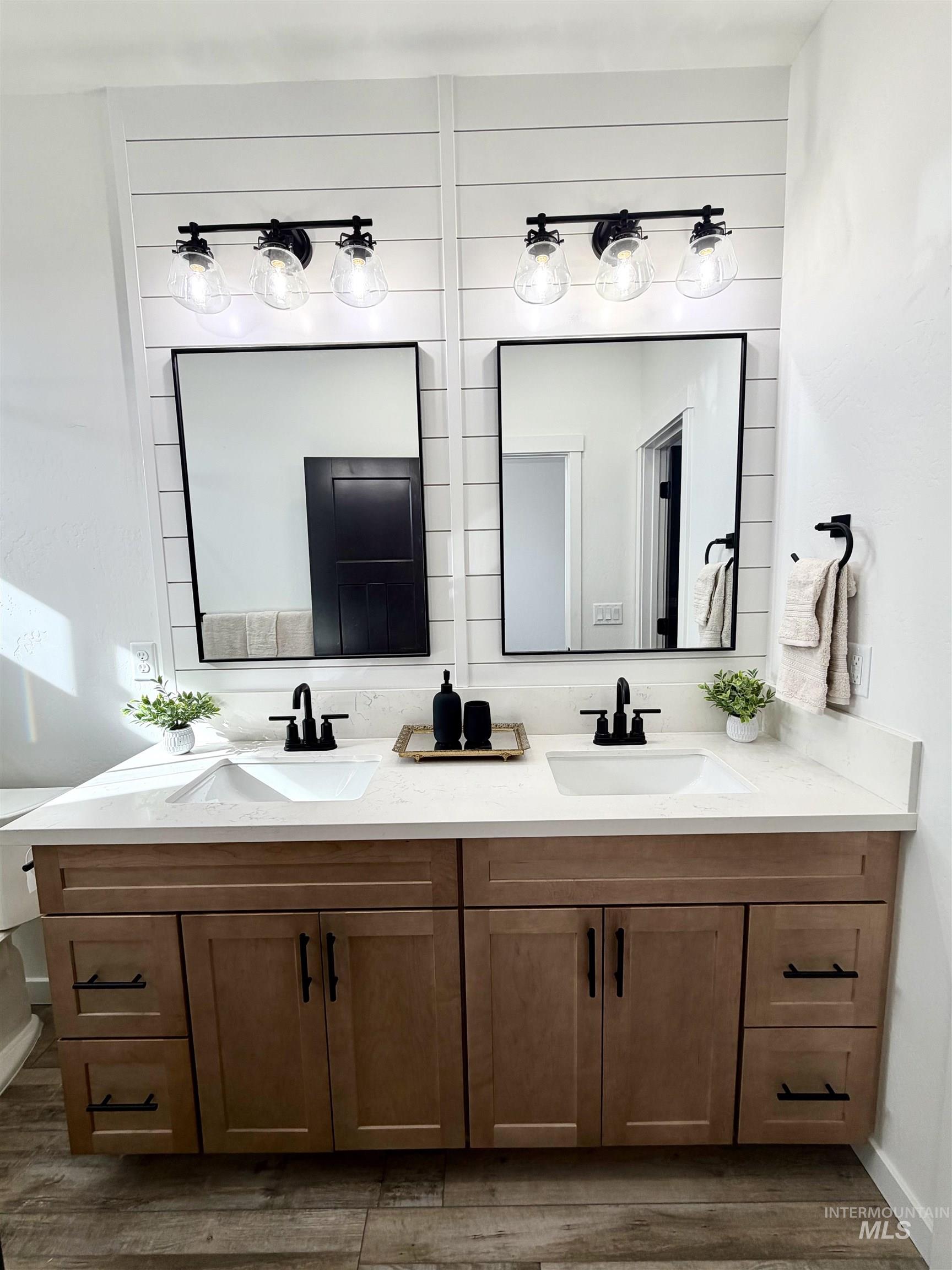 1419 Topaz, Rupert, Idaho 83350, 4 Bedrooms, 2 Bathrooms, Residential For Sale, Price $395,000,MLS 98980755